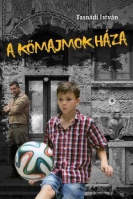 Дом с каменными обезьянами (2014)